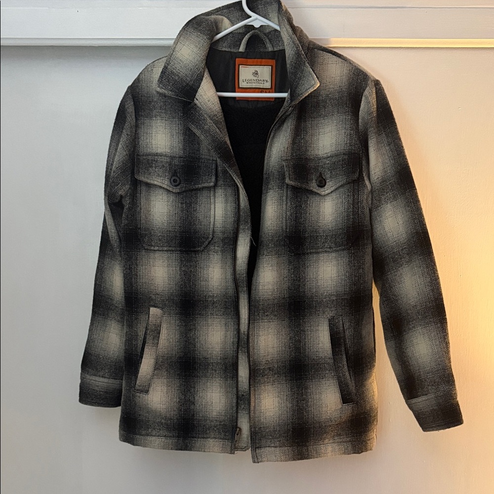 Legendary Whitetails Plaid Lined Flannel Jacket | Black Gray | SM